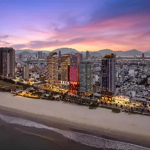Radisson Red Da Nang